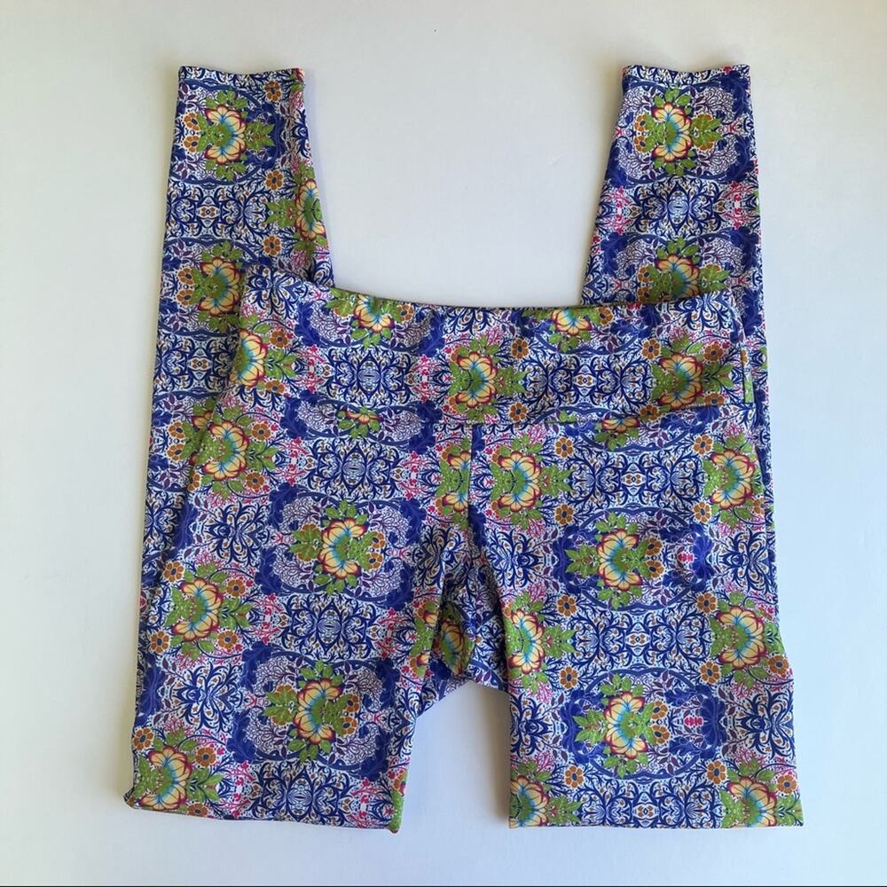 ONZIE Studio High Waisted Yoga Leggings